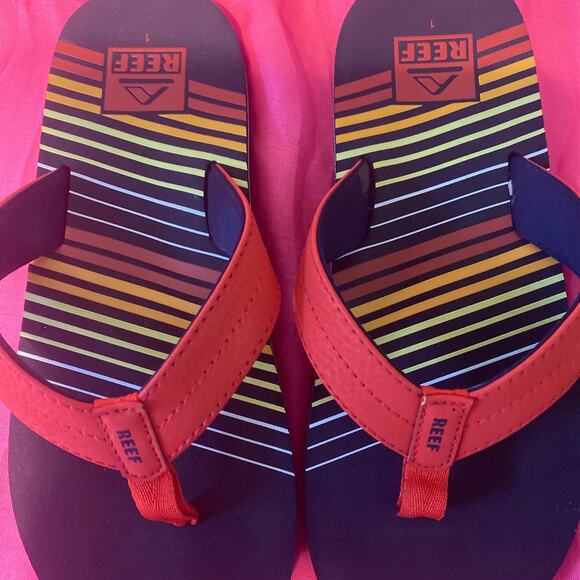 2 Pairs of girls Flip Flops- Sz 1-2 - Picture 5 of 12